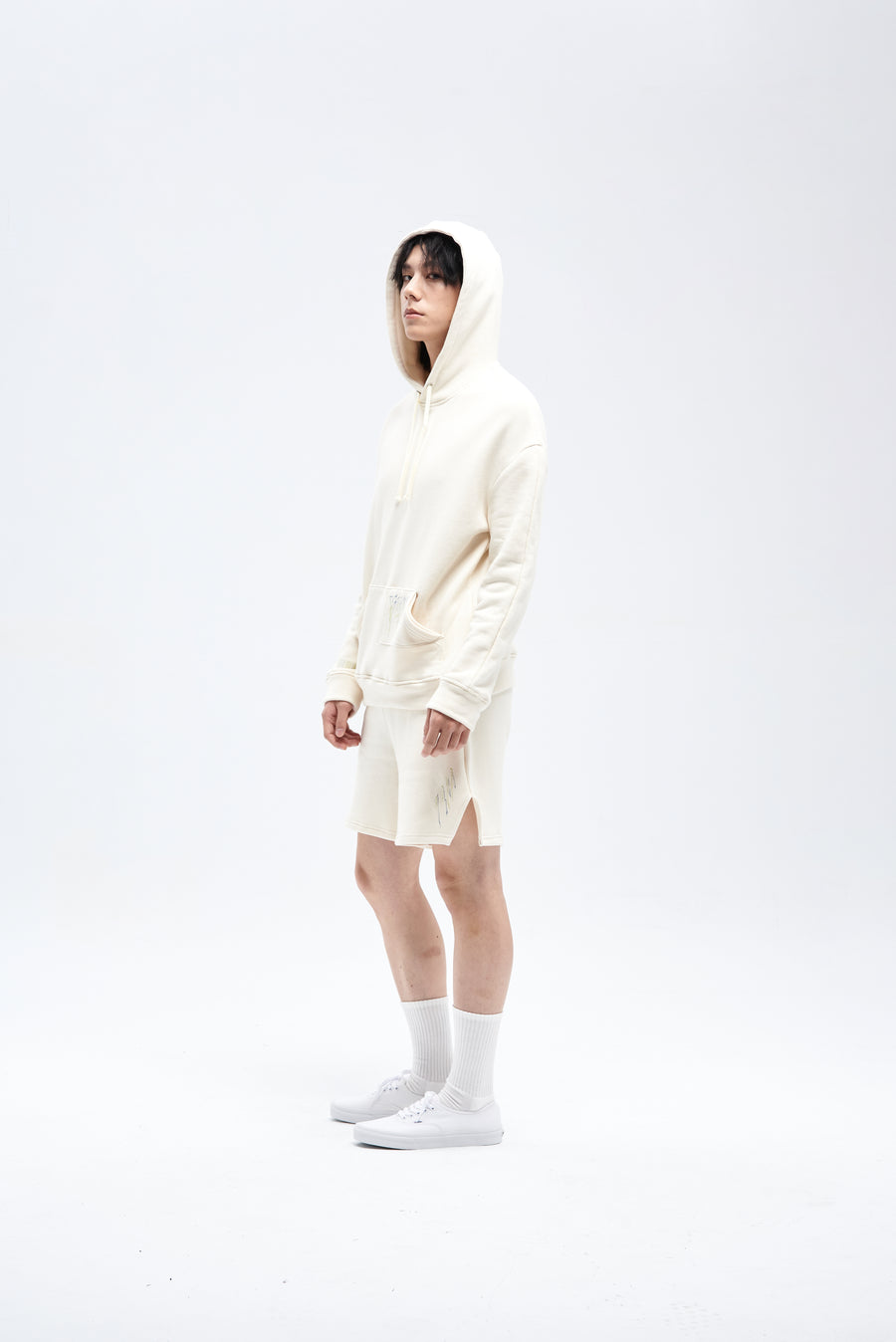 THE KILLER sweatshorts  - Beige freeshipping - YUKA-official